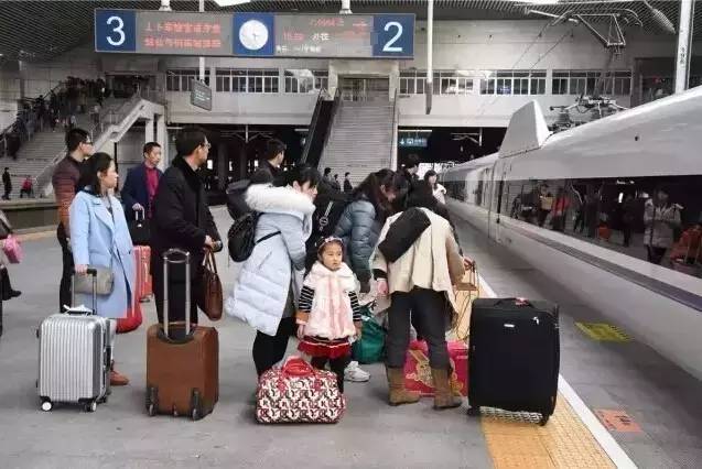 坐高铁时,脚底下这些“地标”你能分清楚吗?